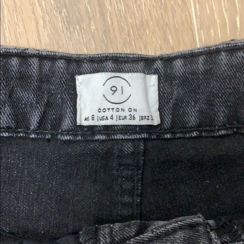 Cotton on short size 4 - Picture 2 of 6